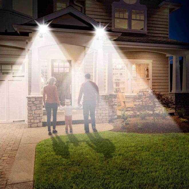 lampione solare da esterni protegge la casa