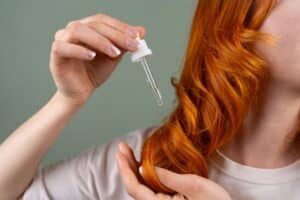 Siero per la crescita dei capelli